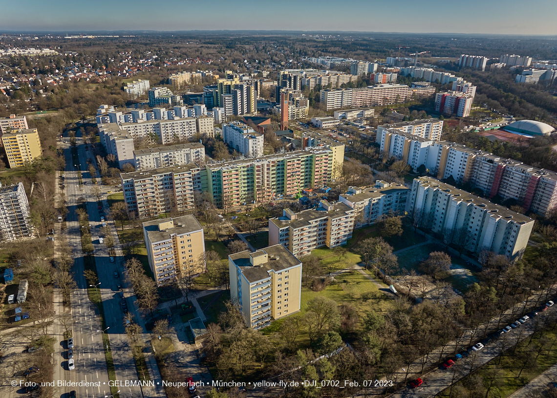 07.02.2023 - Luftbilder von der Sanierung in der Kurt-Eisner-Straße in Neuperlach